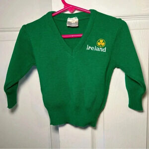 Vintage Blarney Castle Ireland’s V-Neck Knit Sweater